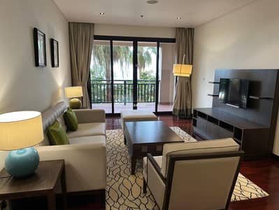 2 Bedroom Apartment for Rent in Palm Jumeirah, Dubai - Fully Furnished | Sea and Burj View | Vacant