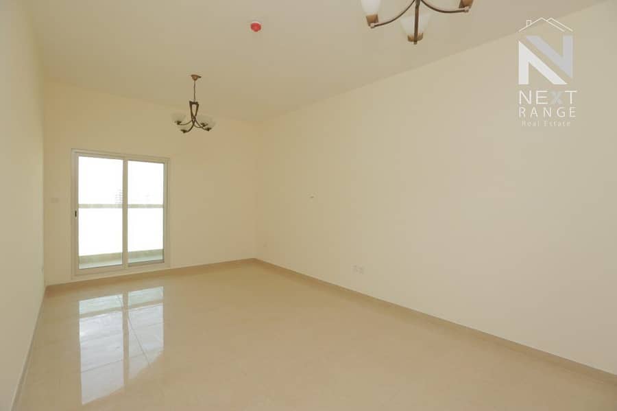 2 studio_interior_03-1024x682. jpg