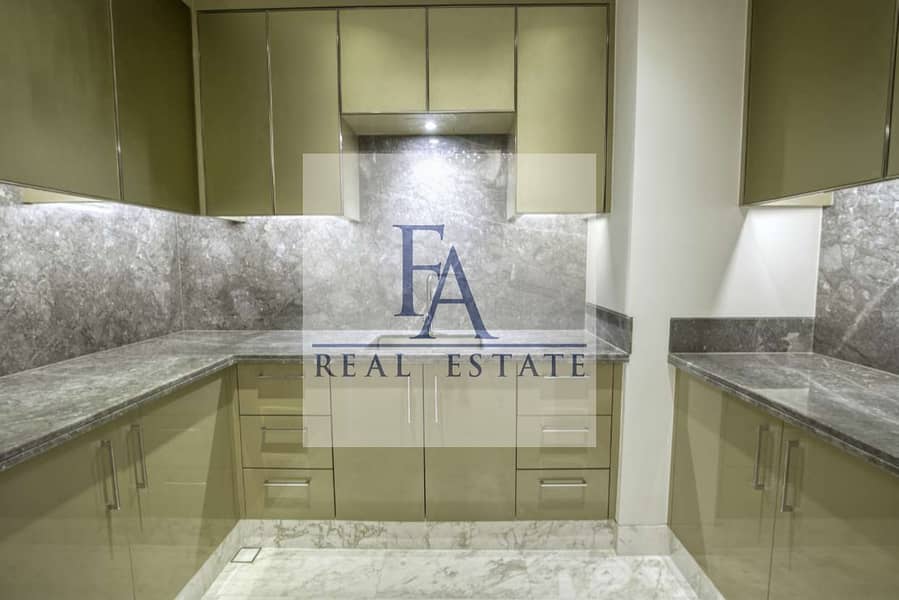 7 Skyview penthouse_page-0016. jpg