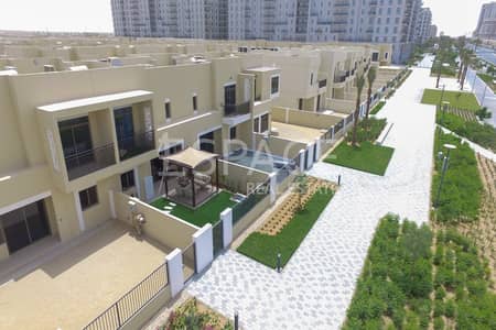 Type 10 | 3 Bed | Single Row | Internal Road Type 10 | 3 Bed | Single Row | Internal Road