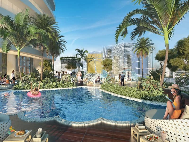 9 647583695-amenities-5-pool-4x3_1. jpeg
