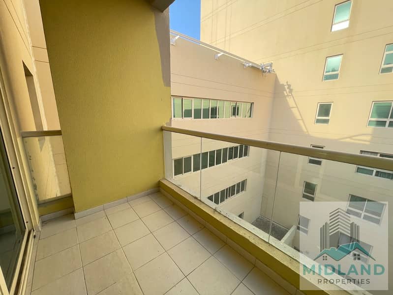 Nice & Huge | Pool Facing | Rented | 1 Bedroom | Greens - Image 11