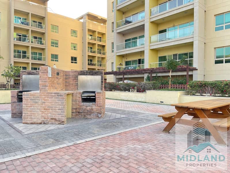 Nice & Huge | Pool Facing | Rented | 1 Bedroom | Greens - Image 12