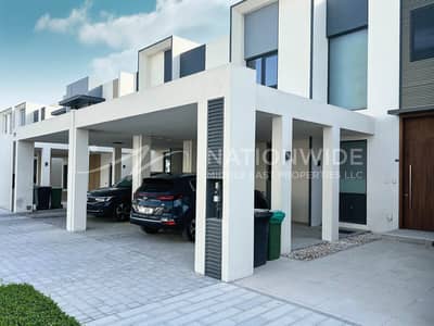 3 Bedroom Villa for Rent in The Valley by Emaar, Dubai - Spacious | Community View | Move-In Ready