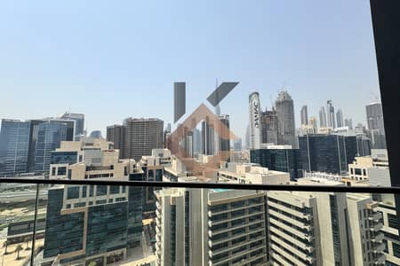 1 Bedroom Flat for Sale in Business Bay, Dubai - Luxury Royal 1 Br | Burj Khalifa View