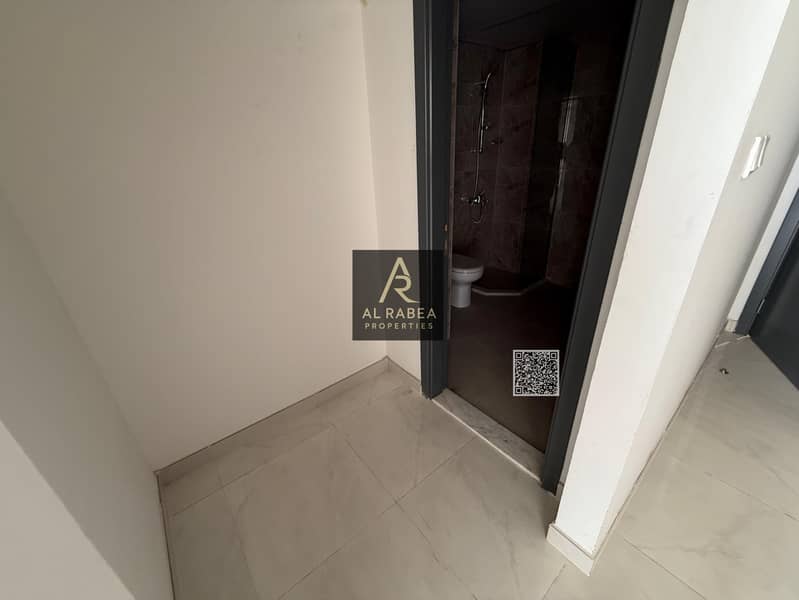 4 71cb498a-74de-49ad-ac28-ad81304fe9c0. jpg