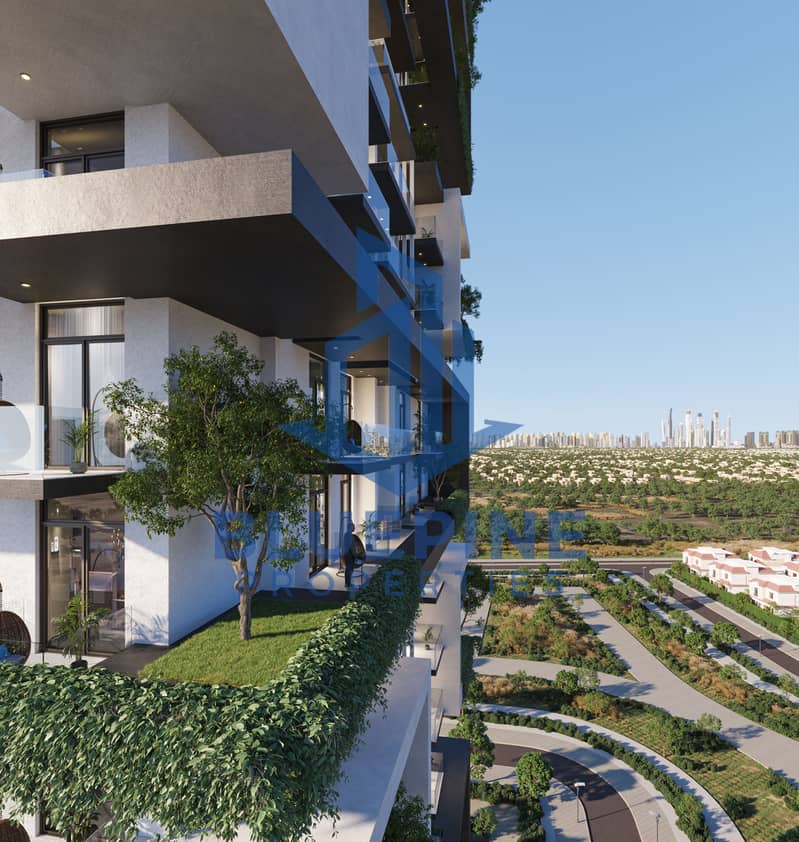 3 Closeupbalcony. jpg