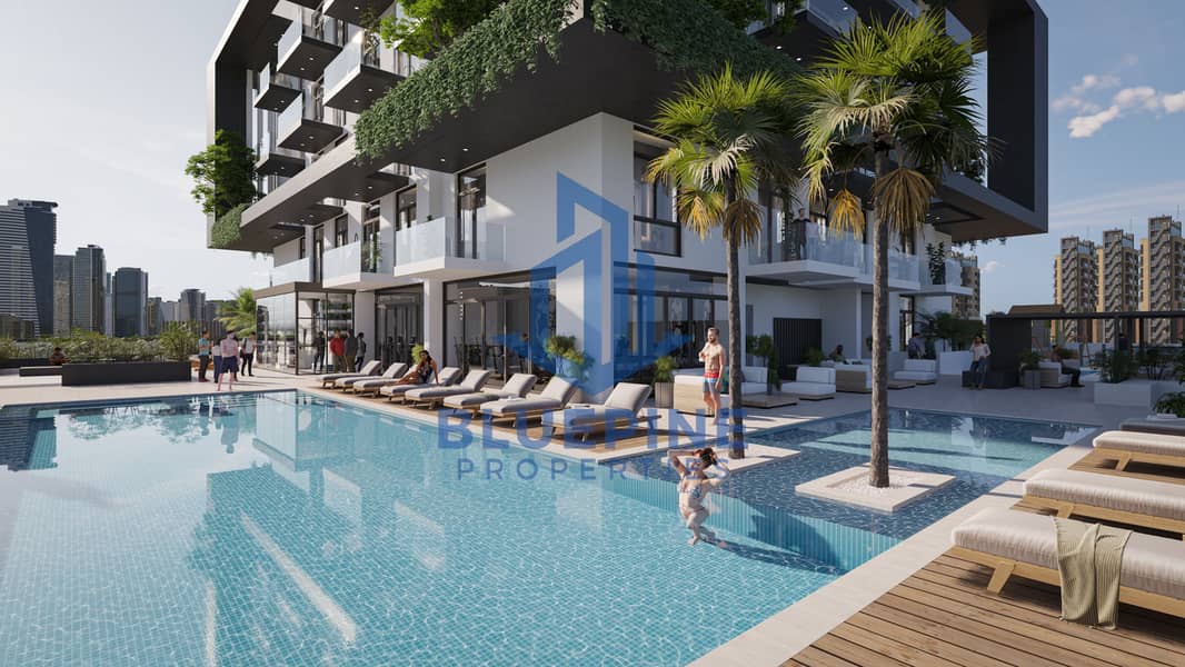 8 PoolView01. jpg