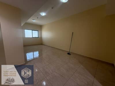 فلیٹ 3 غرف نوم للايجار في الجرف، عجمان - IMG-20251006-WA0328. jpg