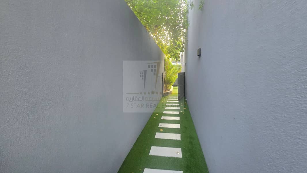 8 1001787130. jpg