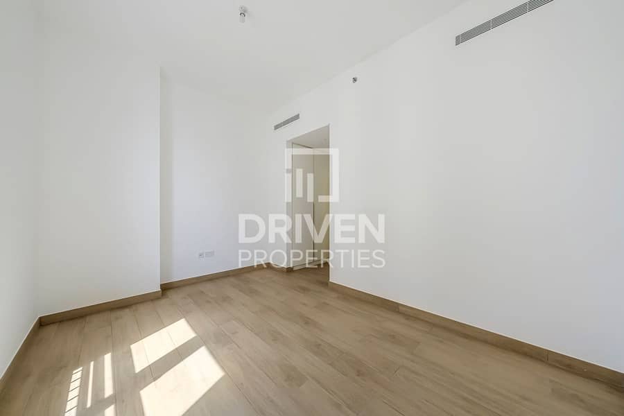 Full Sea and Skyline Views | Large Layout - Image 8