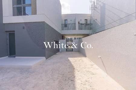4 Bedroom Villa for Sale in Dubai South, Dubai - Single Row | Best Price | Great Location