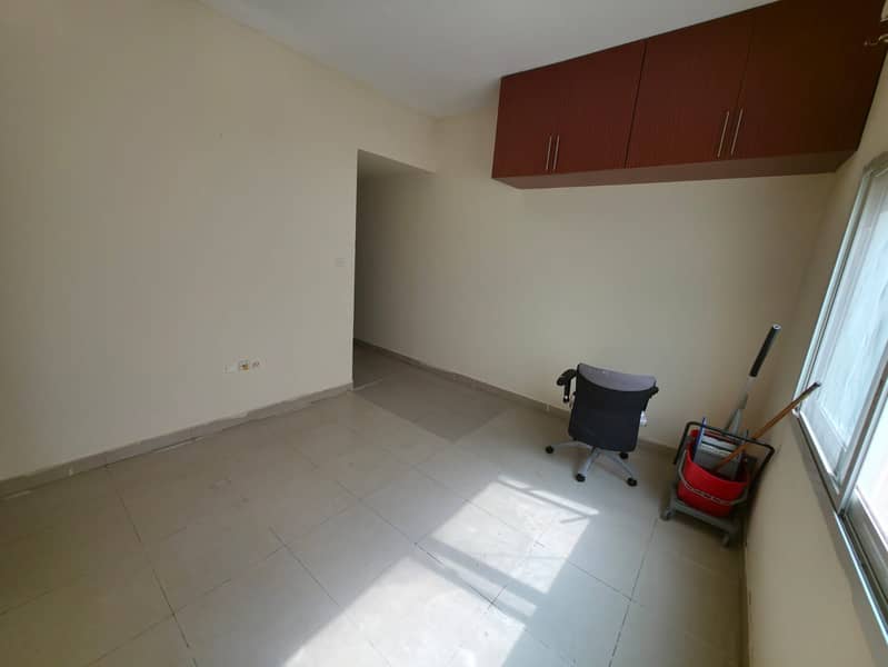 6 IMG-20251001-WA0650. jpg