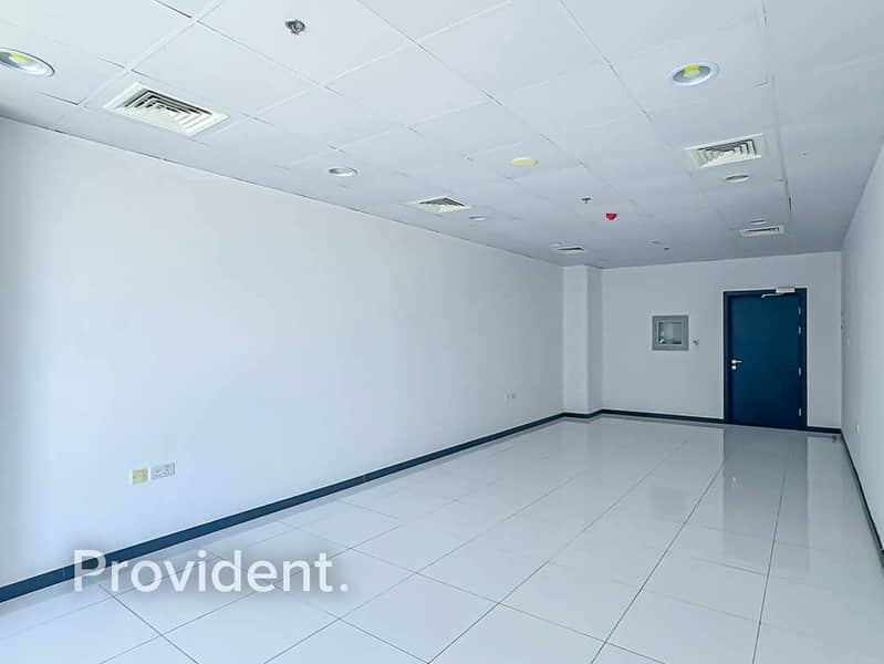 位于商业湾，塔玛尼艺术商业区 1 卧室的写字楼 95000 AED - 12994652