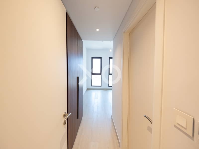 Prime location | Burj Al arab | Low floor