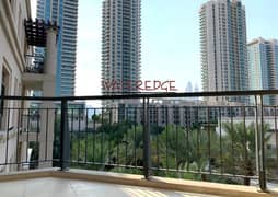 Immaculate Condition Large 2bed Lake Side Facing