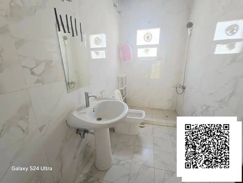 2 1000134823. webp