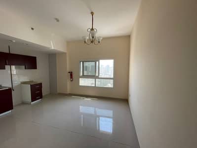 阿布-沙加拉， 夏尔迦 单身公寓待租 - IMG-20251005-WA0021. jpg