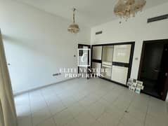 VACANT | PRIME LOCATION | SPACIOUS