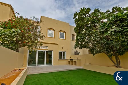 2 Bedroom Villa for Sale in The Springs, Dubai - UPGRADED | VACANT TYPE 4M | NEAR TO THE LAKE