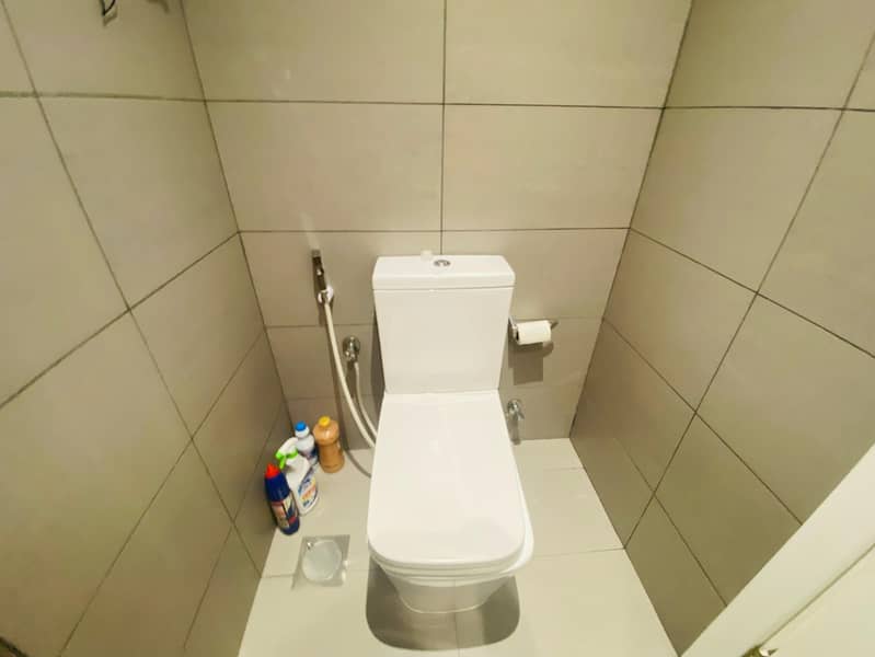 5 1000156744. jpg