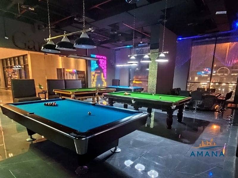 位于迪拉区，慕拉卡巴特 的商铺 130000 AED - 12998969