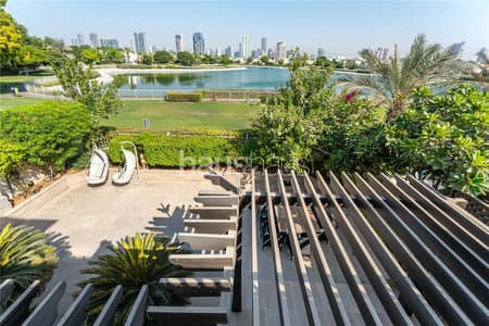 3 Bedroom Villa for Sale in The Springs, Dubai - Vacant on transfer | Lake View | Upgraded| Type 1E