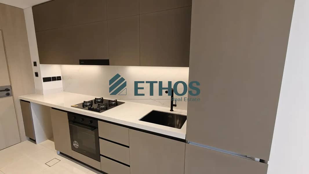 Luxury Studio | Brand New | Ready to Move In - Image 4