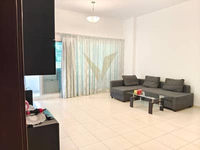 1 Bedroom Flat for Sale in Dubai Sports City, Dubai - Huge Layout | Chiller Free | Separate Kitchen