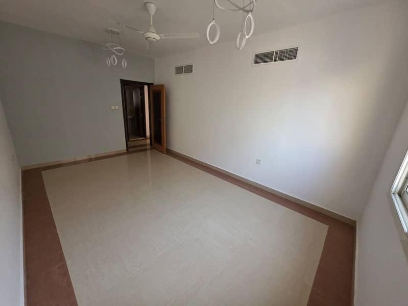 3 IMG-20251001-WA0049. jpg