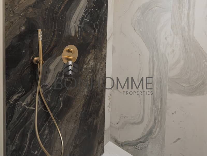 10 Screenshot Ensuite Shower. jpg