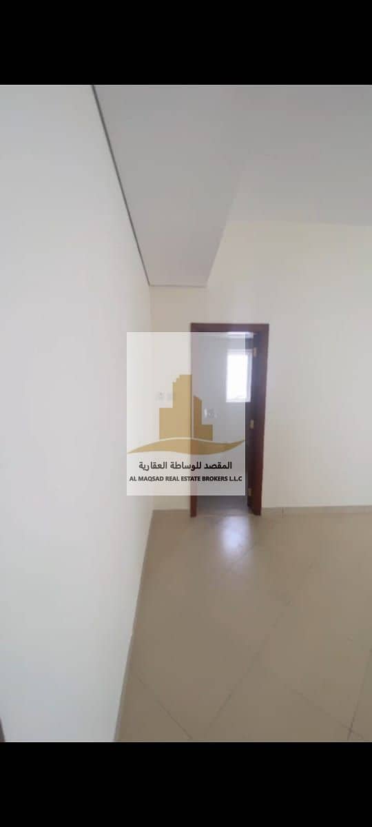 3 WhatsApp Image 2025-10-07 at 15.12. 55 (2). jpeg