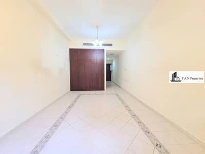 Studio for Rent in Bur Dubai, Dubai - 20250214_165713. jpg