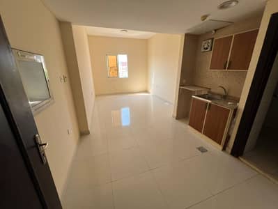 Studio for annual rent in Ajman Al Nuaimiya 2 - at an unmissable price, a very special and vital location close to the Afghan Kebab Restauran