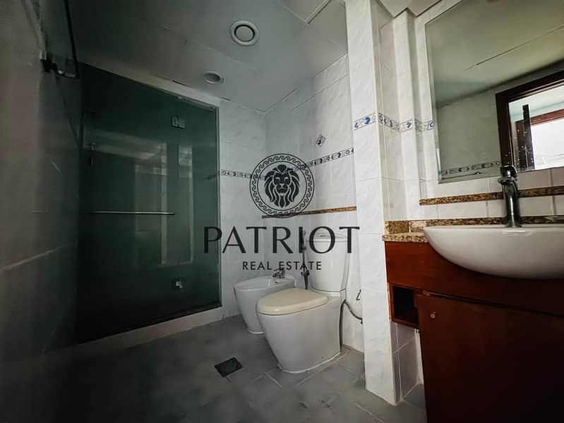 13 Lake Terrace - photo 11. jpg
