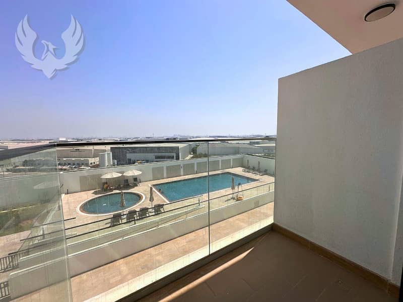 Ready to Move I Next to Metro I Pool View