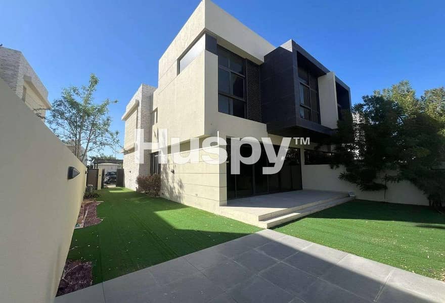 Biggest Layout | Large Plot | Landscaped
