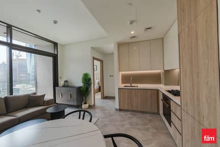 1 Bedroom Apartment for Rent in Business Bay, Dubai - Furnished I Full Canal & Pool View I Brand New