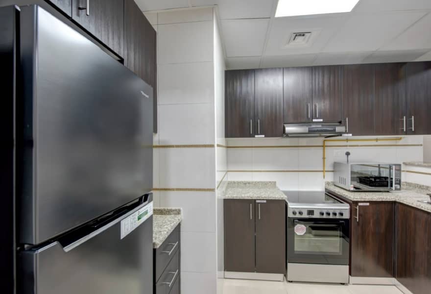 Bills Included | Prime Location | Fully Furnished - Image 9