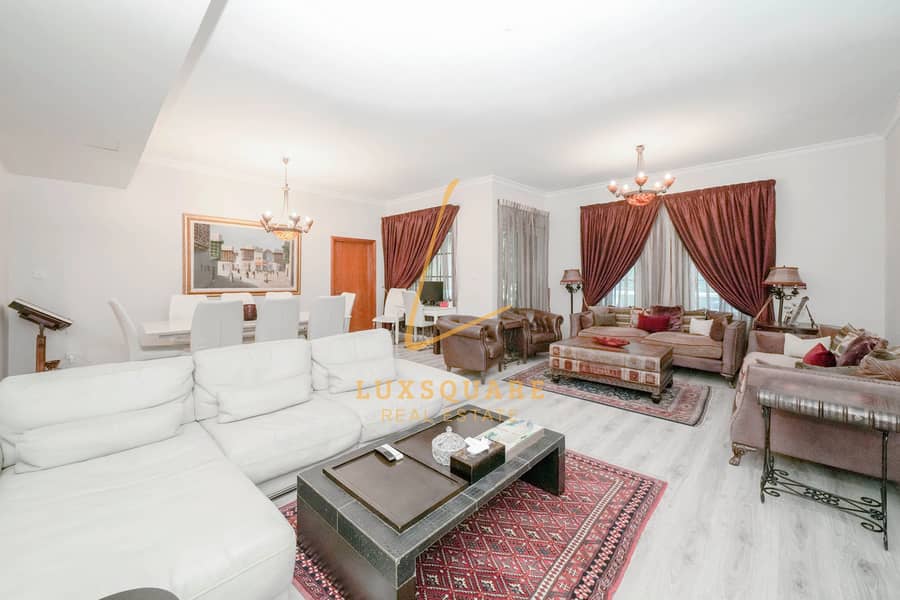 Upgraded I Spacious I Fully Furnished