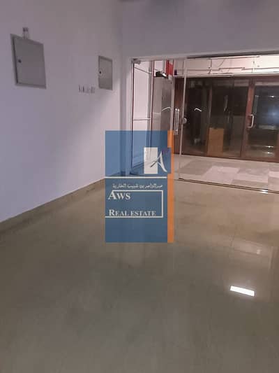 محل تجاري  للايجار في ديرة، دبي - WhatsApp Image 2025-01-03 at 15.58. 00_eab4be16. jpg