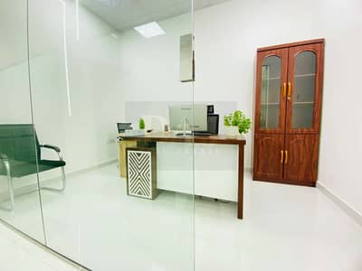 مکتب  للايجار في القرهود، دبي - 01fb81c4-6d94-44ea-b203-ecfca94e7530. jpg