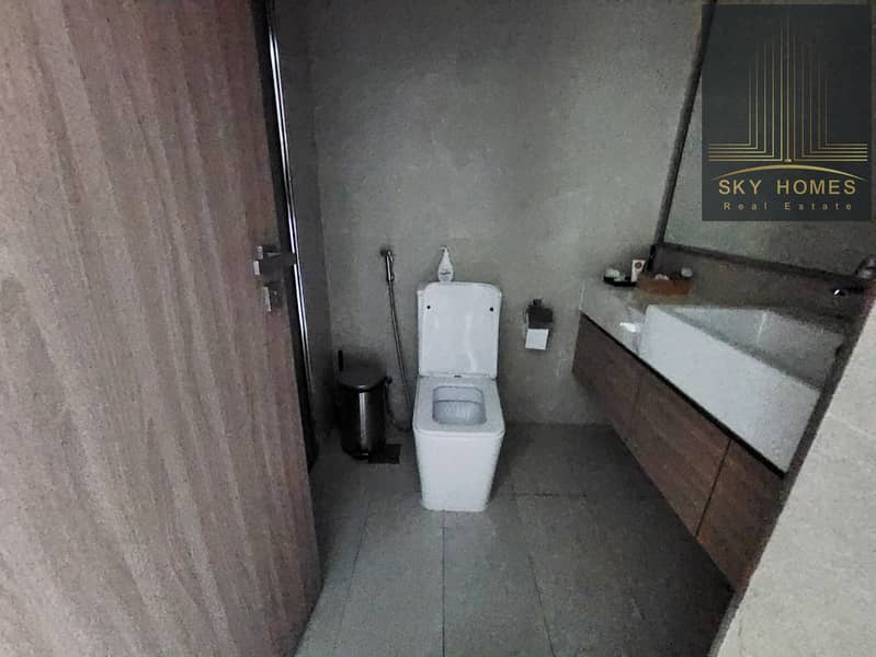9 1000155920. jpg
