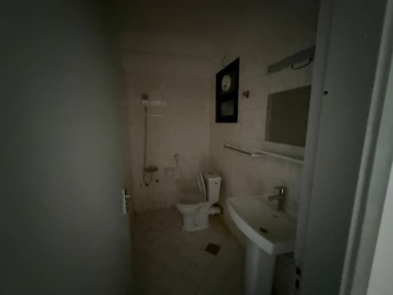 8 IMG-20251006-WA0027. jpg