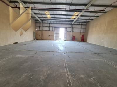 Warehouse for Rent in Al Sajaa Industrial, Sharjah - صورة واتساب بتاريخ 1447-04-13 في 10.31. 06_796a8be7. jpg
