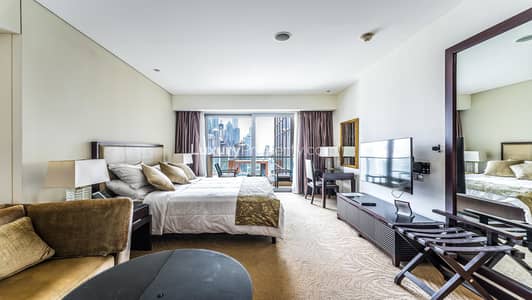 Studio for Sale in Dubai Marina, Dubai - Furnished Studio | Five-Star Living in Marina