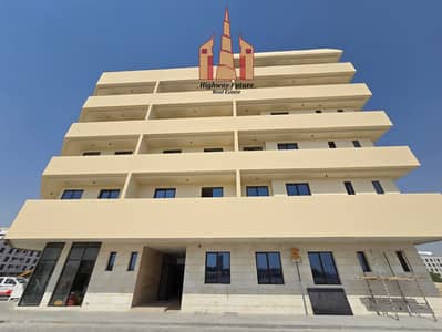 مبنى سكني 11 غرف نوم للايجار في مويلح، الشارقة - 230690. jpg