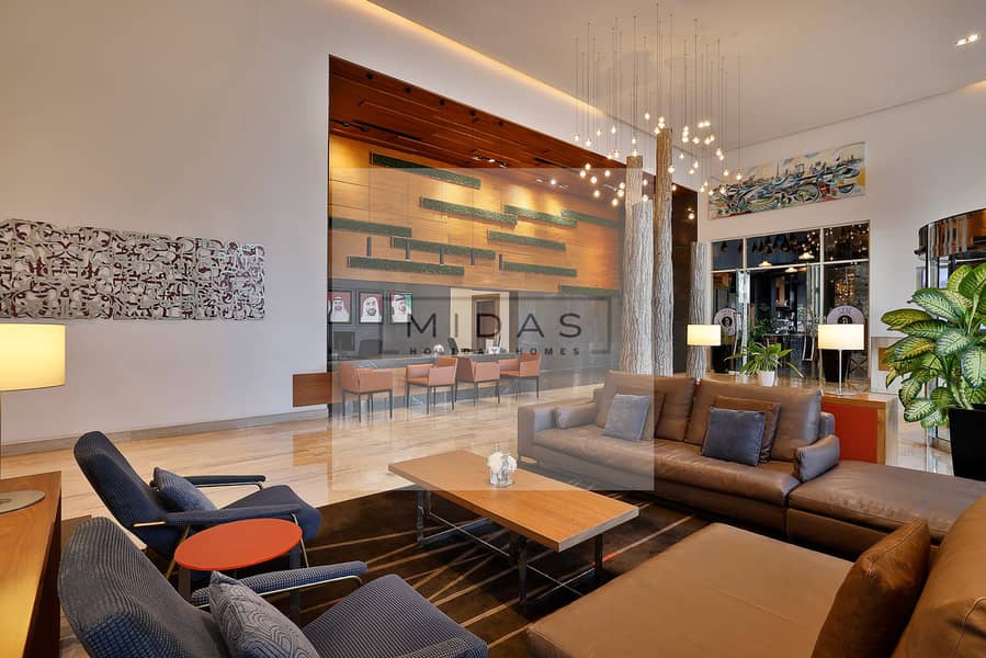 13 Lobby - 2. jpg