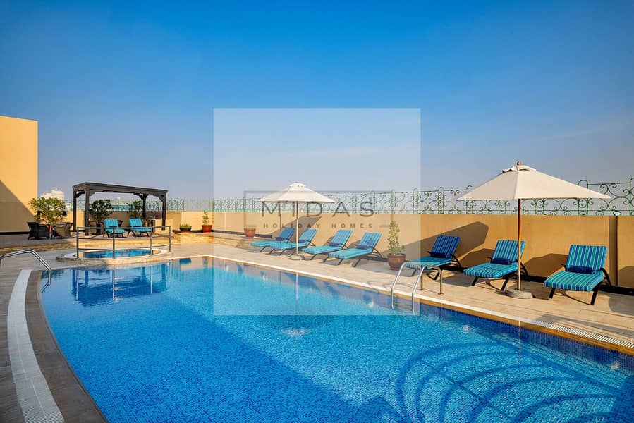 16 Swimming Pool. jpg