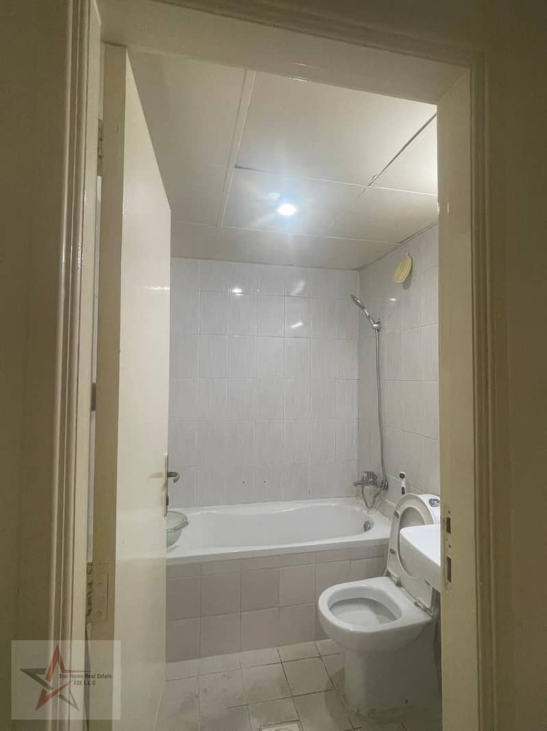 4 1000340750. jpg